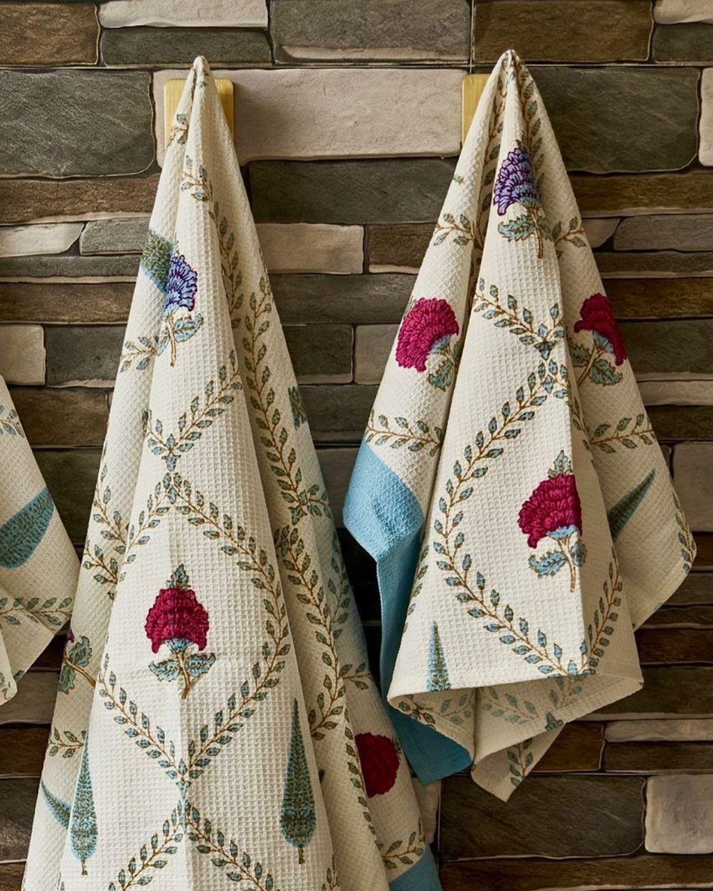 Multicolour Buti | Cotton Towel Set