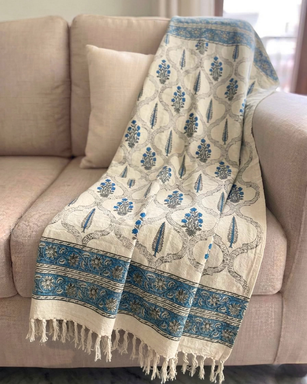 Blue Buta | Jute Sofa throw