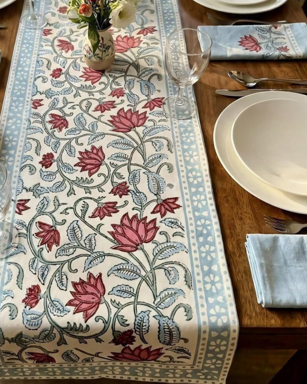 Lotus Blue Border | Cotton Table Runner 6 seater
