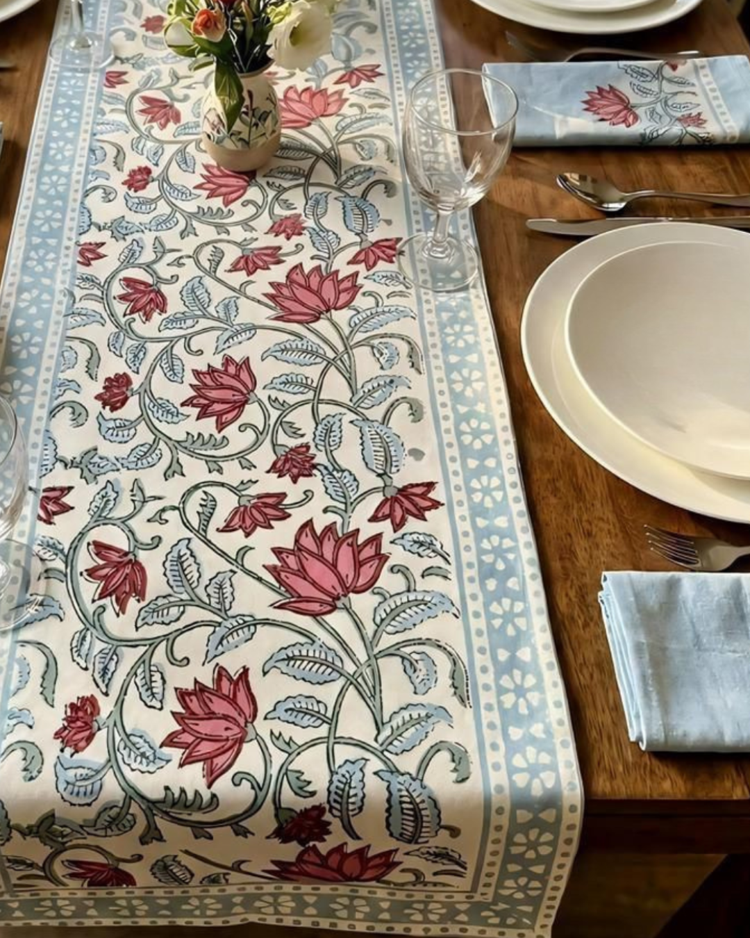 Lotus Blue Border | Cotton Table Runner 6 seater