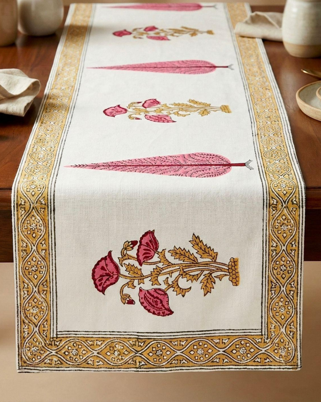 Gulabi Tile | Jute Table Runner 6 seater