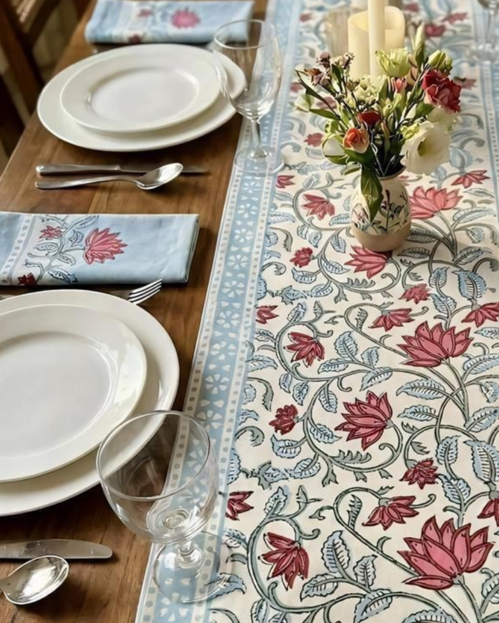 Lotus Blue Border | Cotton Table Runner 6 seater
