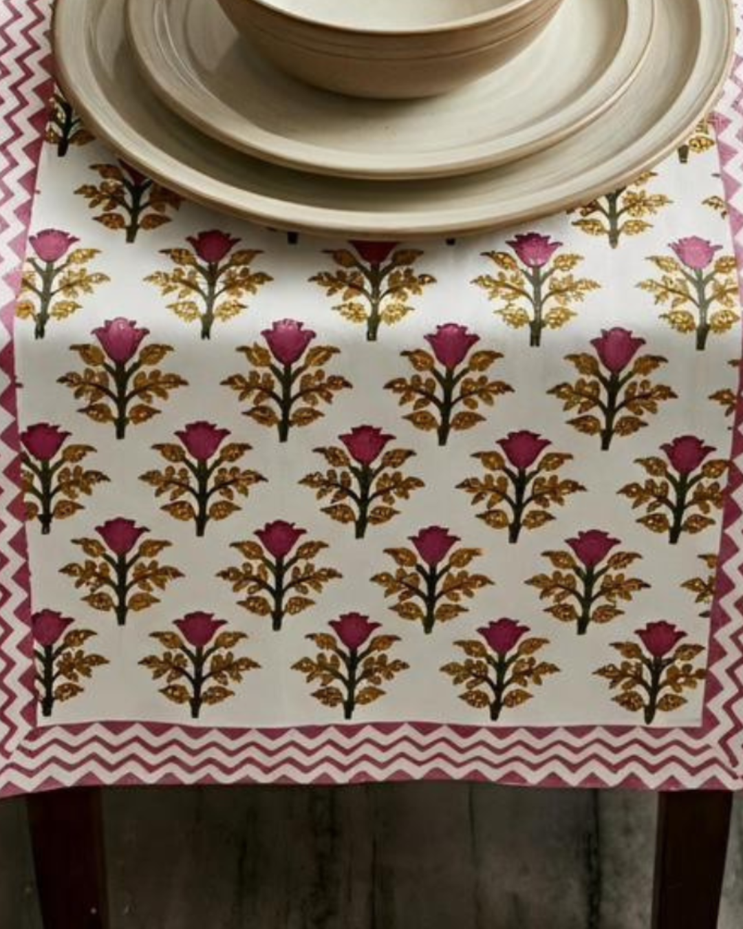 Classic Gulabi Border | Cotton Table Runner 6 seater