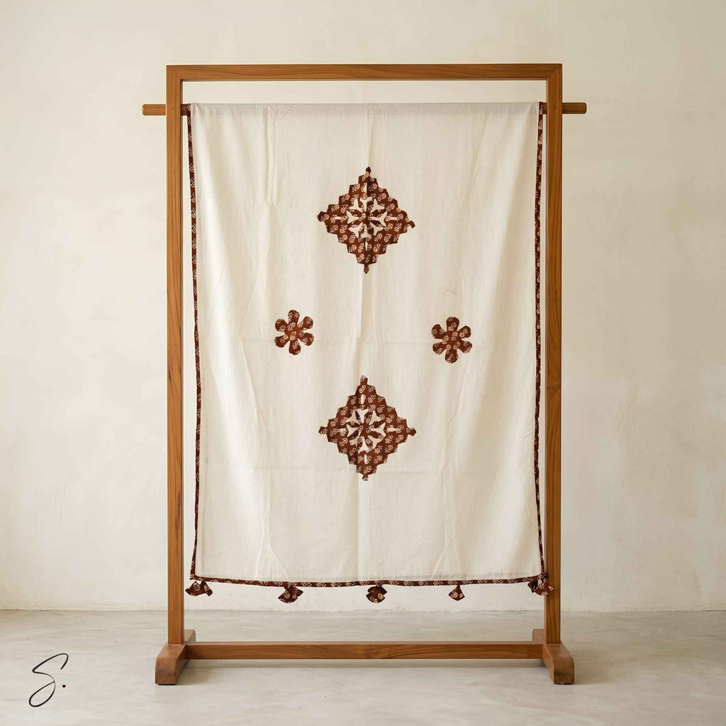 The Serenade Odhani